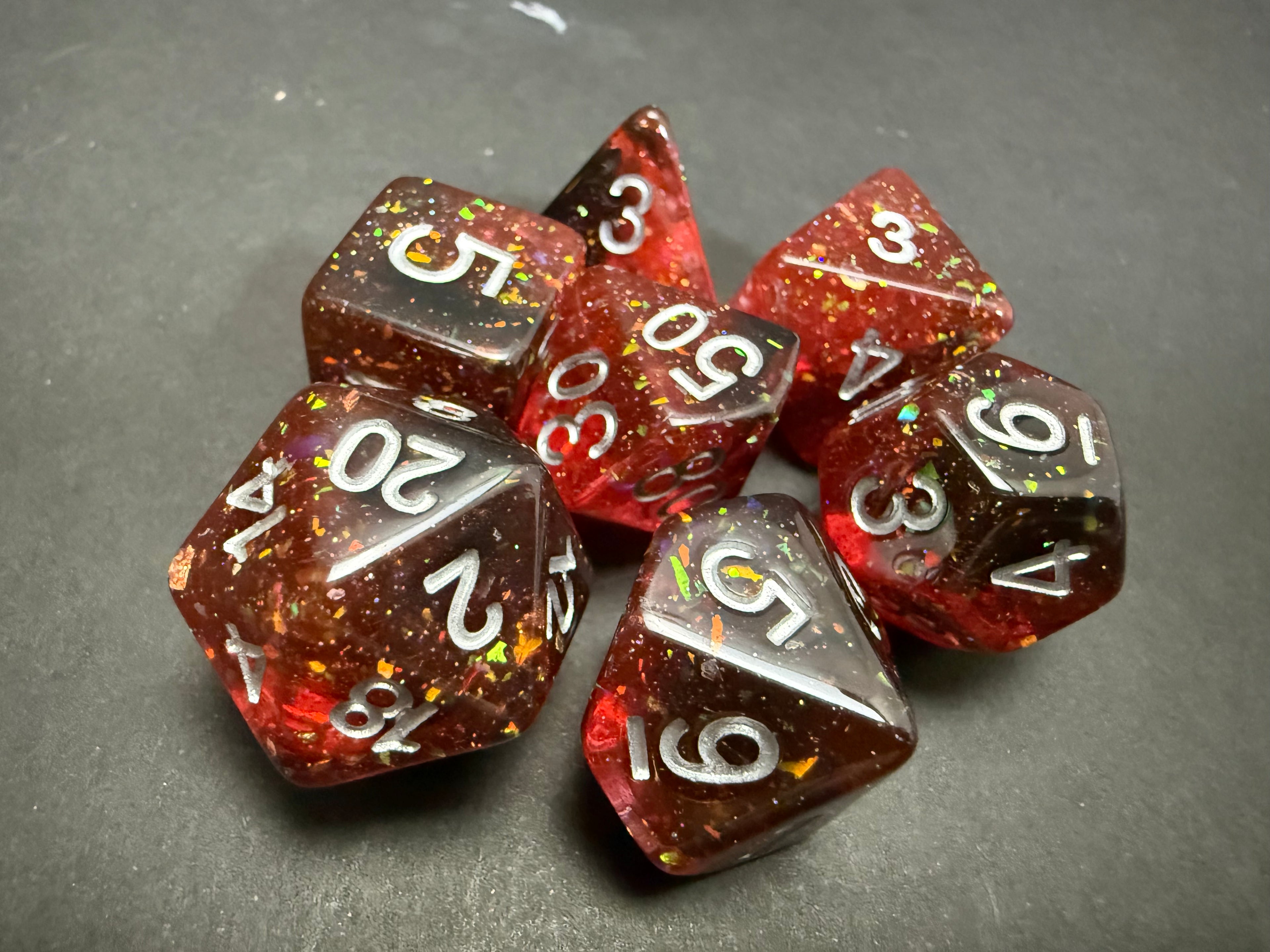 Fanroll 16mm Resin Poly Eternal: Glitter Fire Dice Set