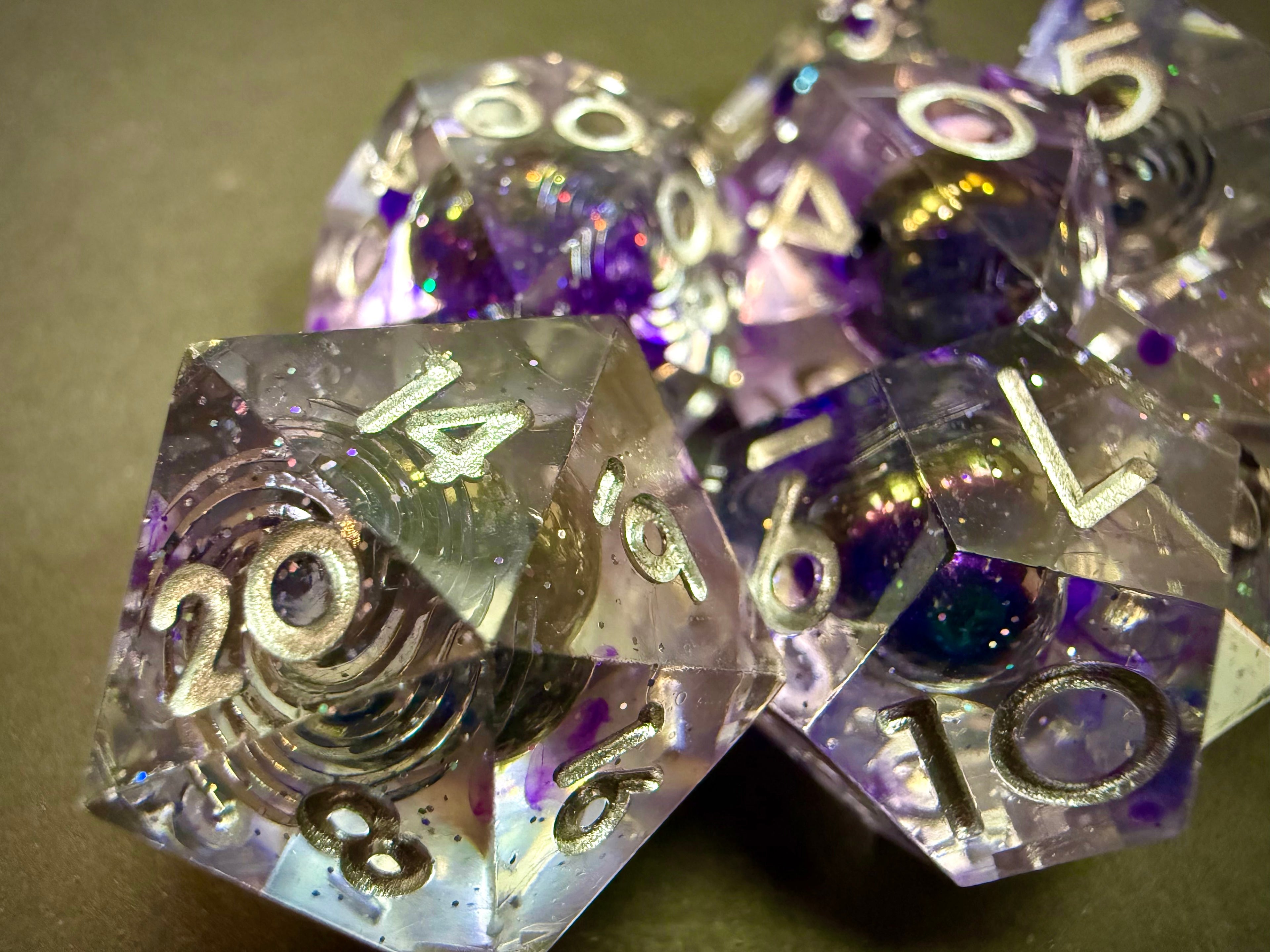 Purple Galaxy Resin Dice Set Gold Numbers 7PCS