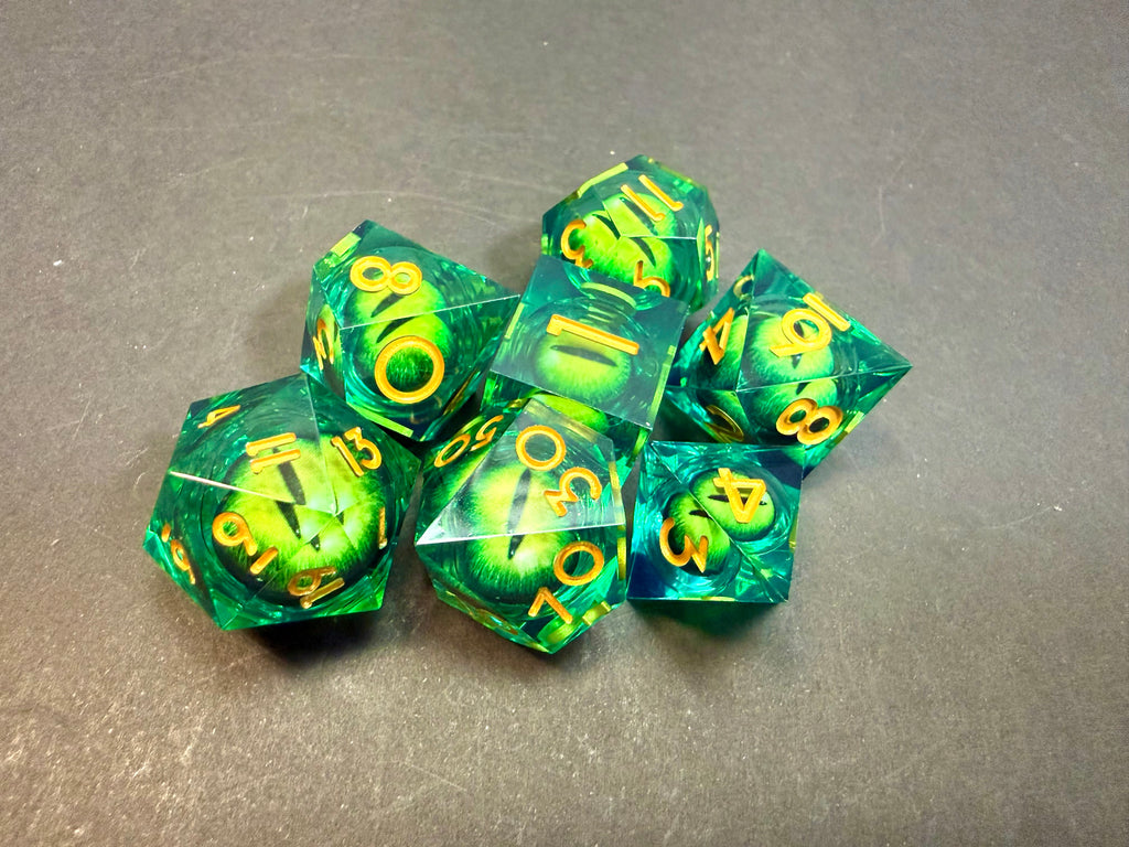 Green Monster’s Rotating Eye Resin Dice Set 7PCS