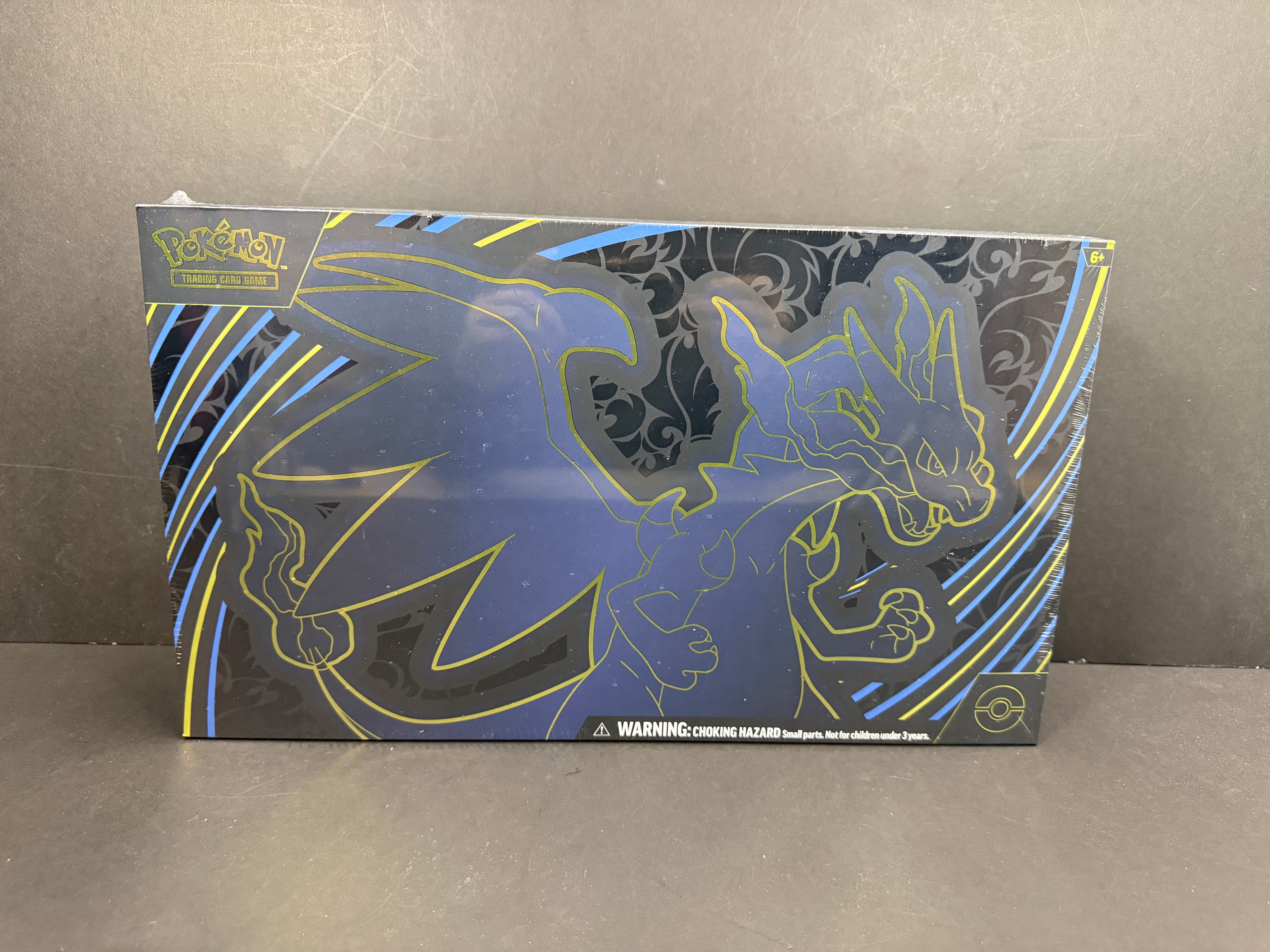 Pokemon Mega Charizard X Ex Ultra Premium Collection