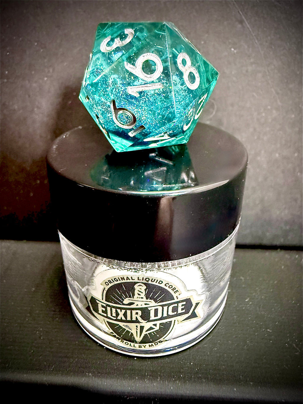 Fanroll - Individual D20 Elixir Liquid Core Dice: Mana Extract