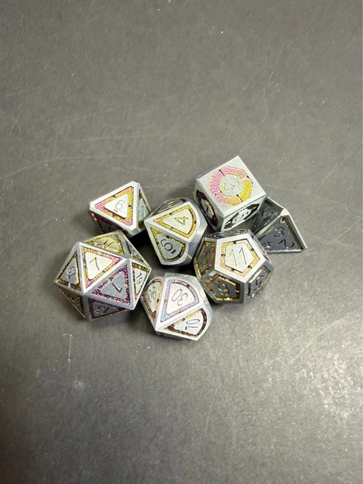Colour Creative Solid Metal lined Dice Set 7PCS