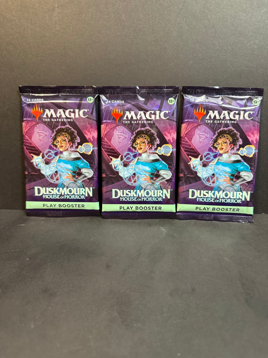 Magic the Gathering Duskmourn: House of Horror Play Booster Pack