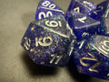 Fanroll 16mm Resin Poly Eternal: Glitter Blue/Black Dice Set