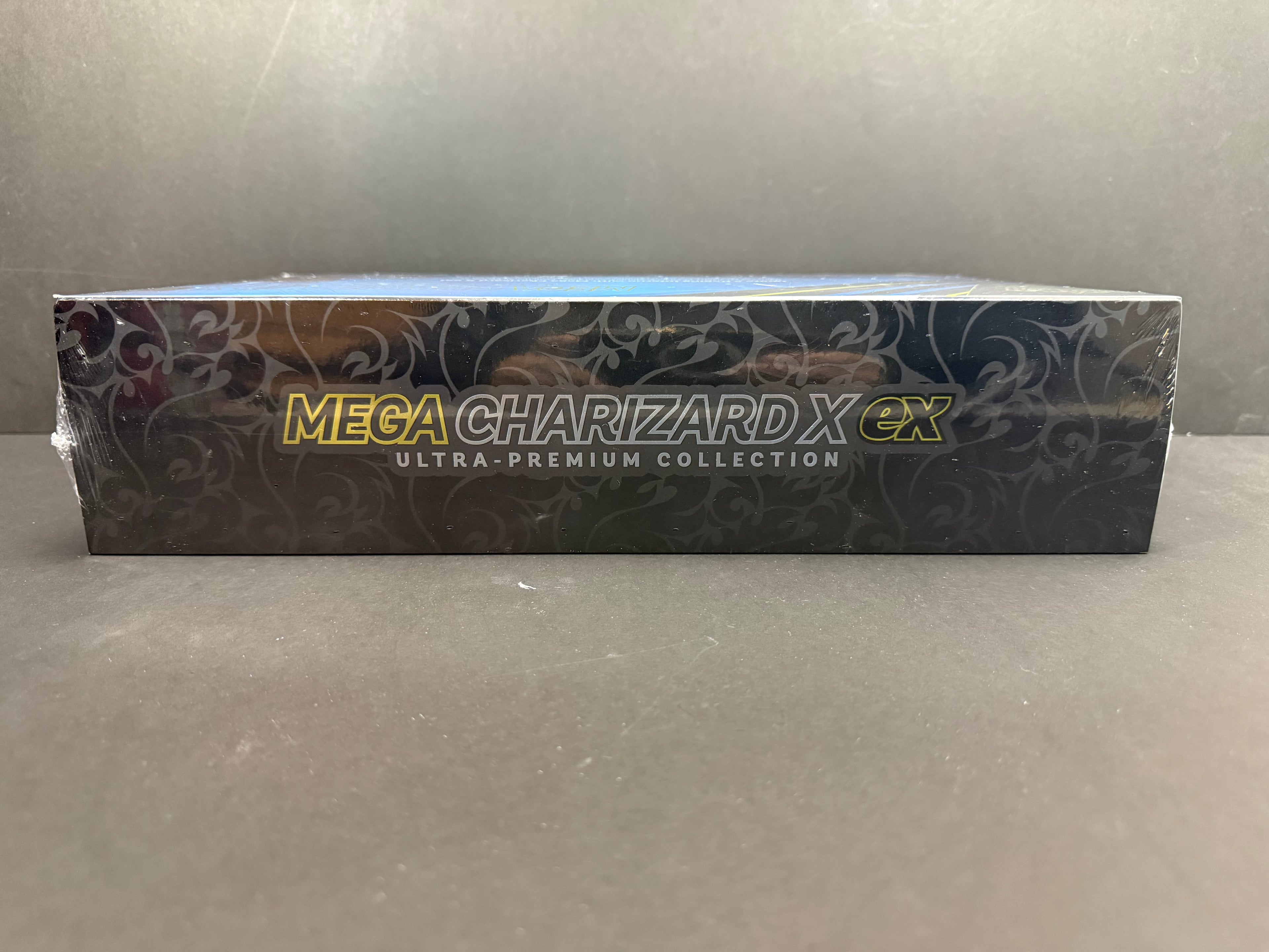 Pokemon Mega Charizard X Ex Ultra Premium Collection