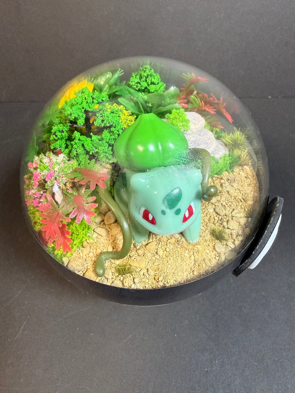 Bulbasaur Pokemon Terrarium 10cm