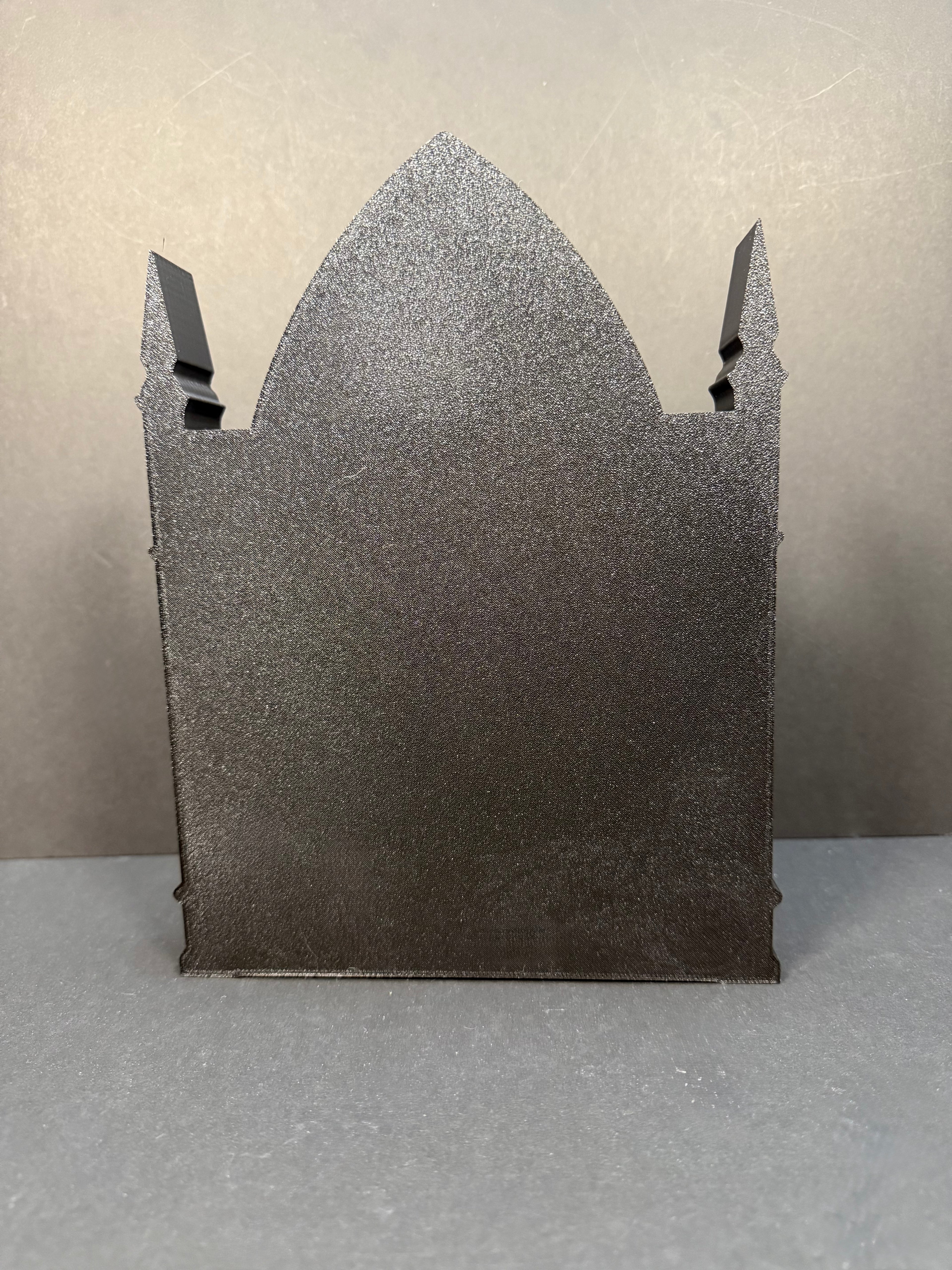 Gothic Style Display Shelf