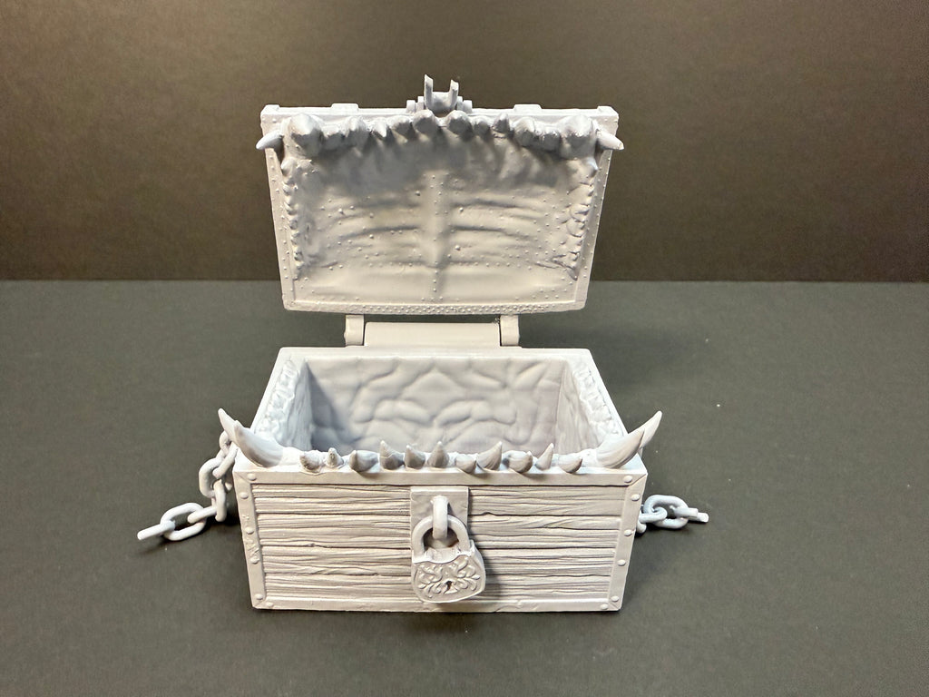 Mimic Hinged Dice Box