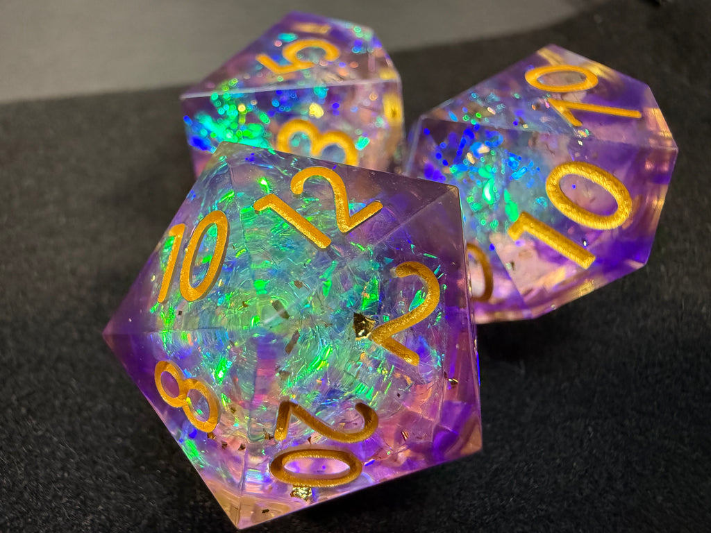 Lilac & Gold Sharp Edge Resin Dice Set 7PCS