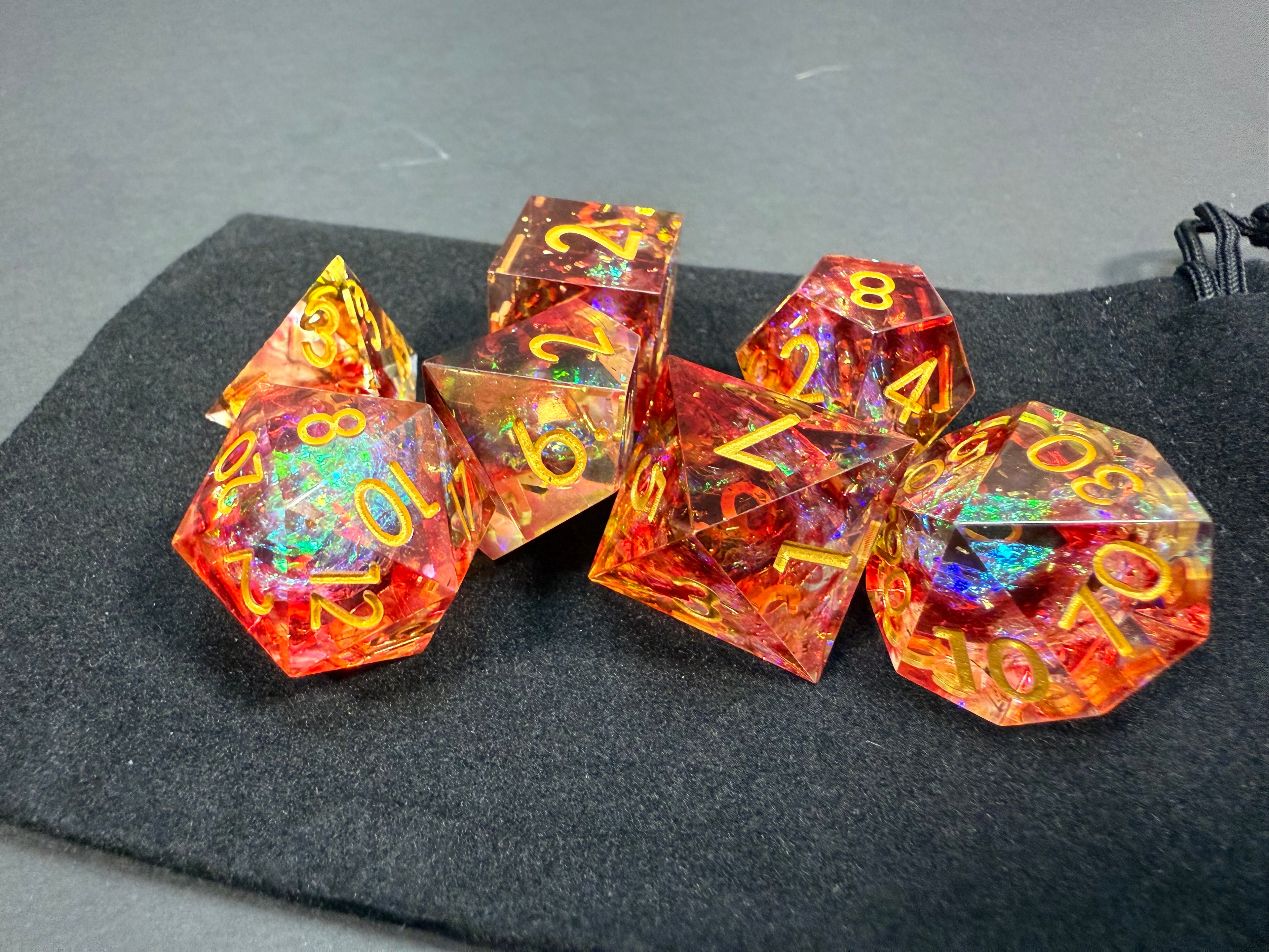 Red & Gold Sharp Edge Resin Dice Set 7PCS