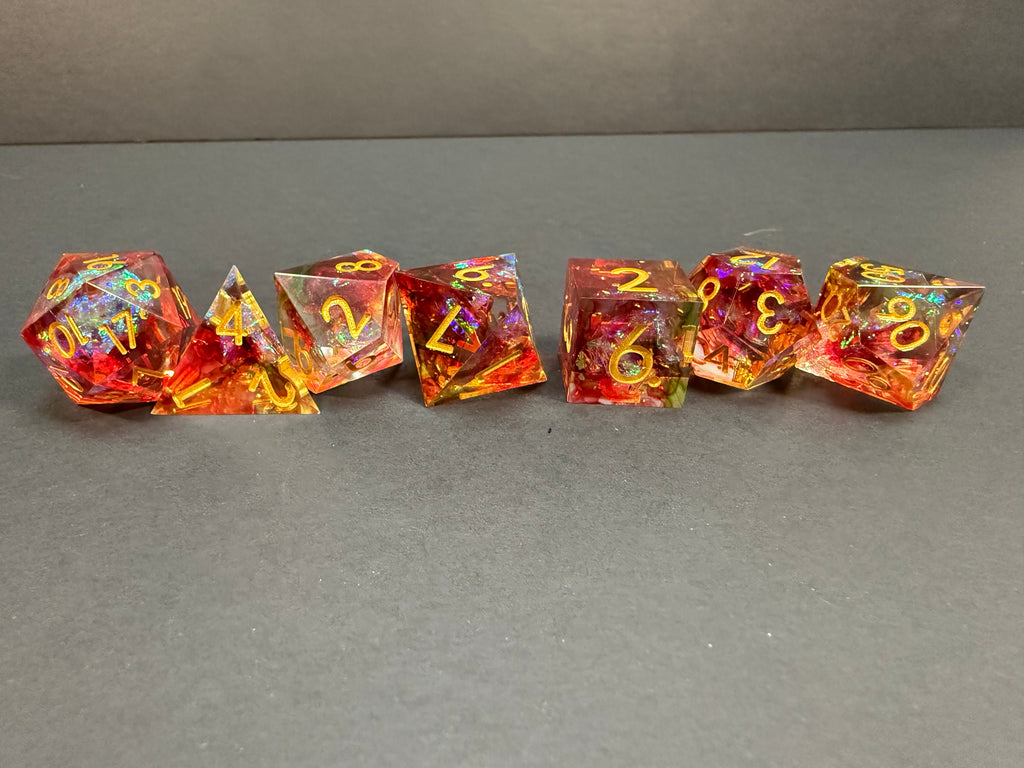 Red & Gold Sharp Edge Resin Dice Set 7PCS