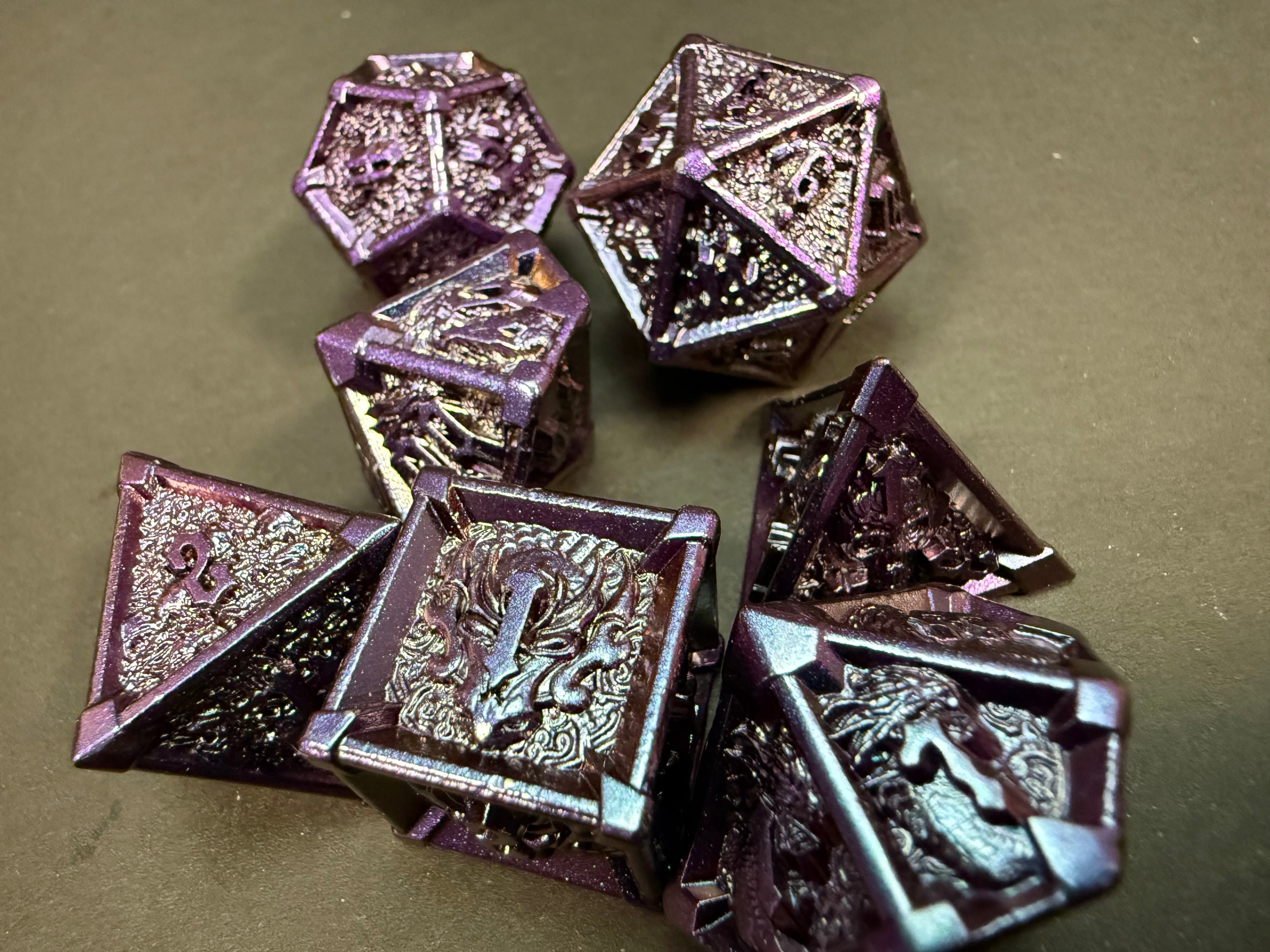 Purple Metal Dragon & Skull Dice Set 7PCS