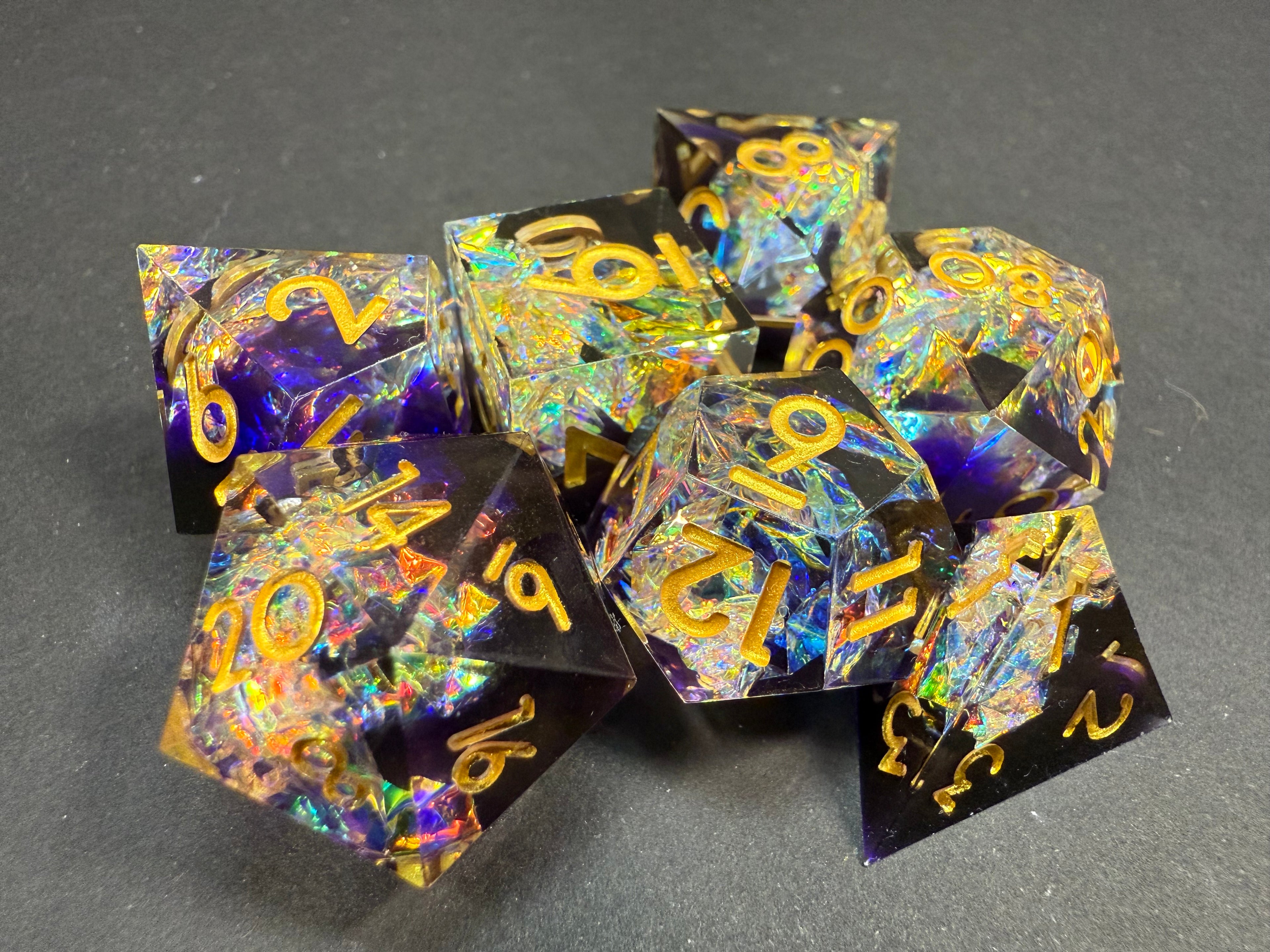 Purple & Gold Sharp Edge Resin Dice Set 7PCS
