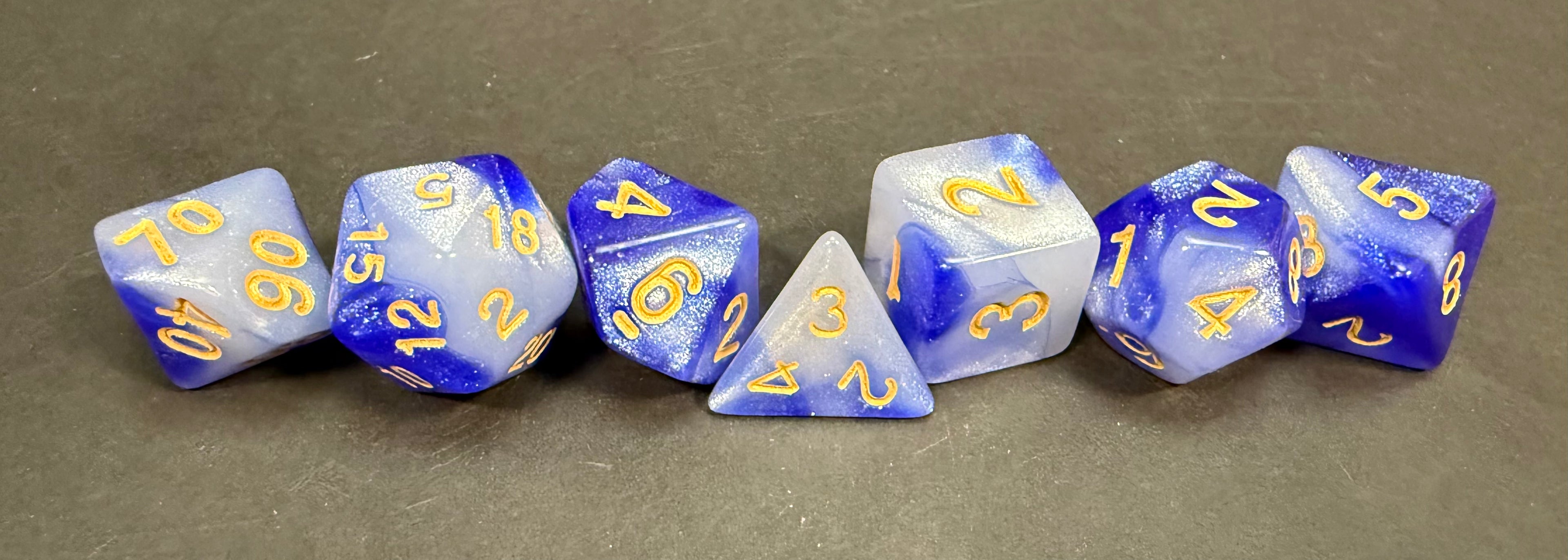 Resin Dice Set 7PCS (choice of colours)