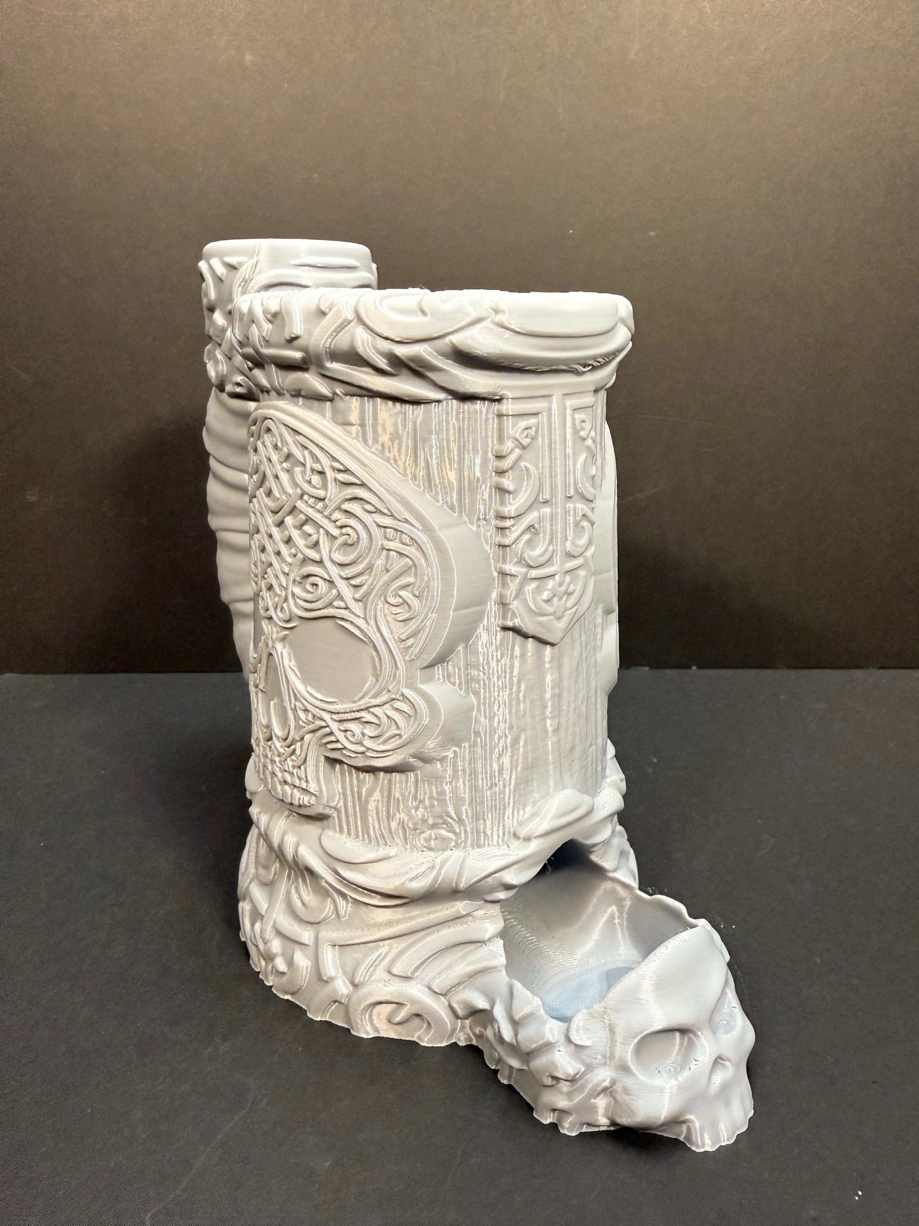 Skull Tankard Dice Thrower/Can holder
