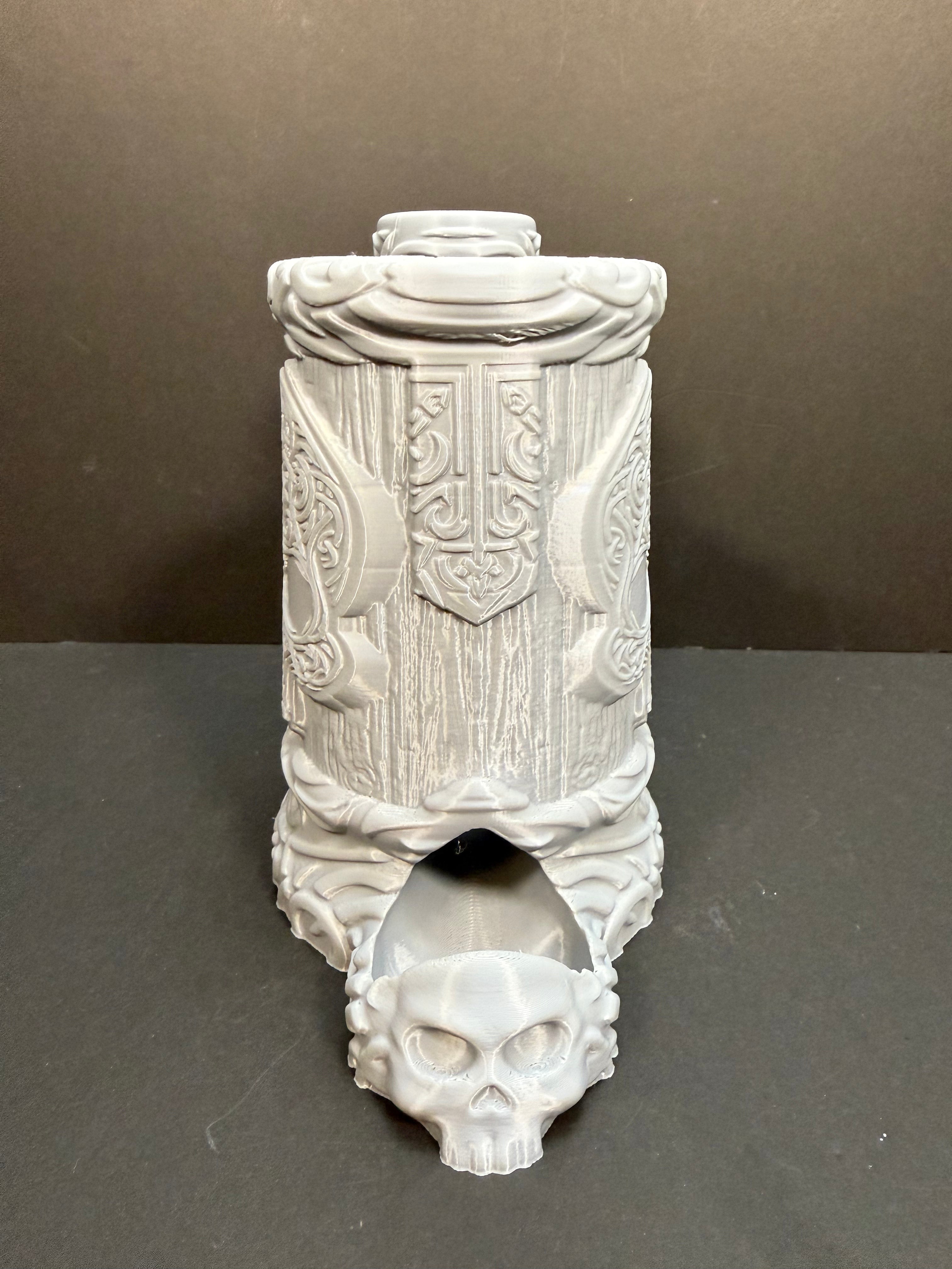 Skull Tankard Dice Thrower/Can holder