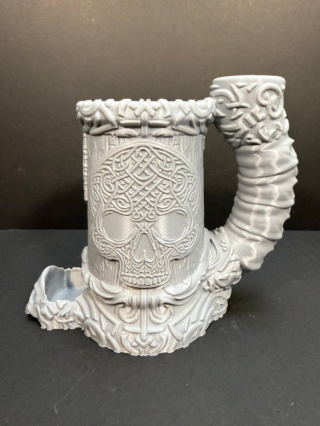 Skull Tankard Dice Thrower/Can holder