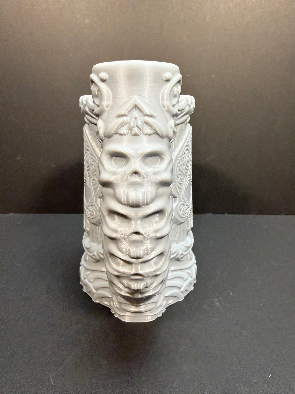 Skull Tankard Dice Thrower/Can holder