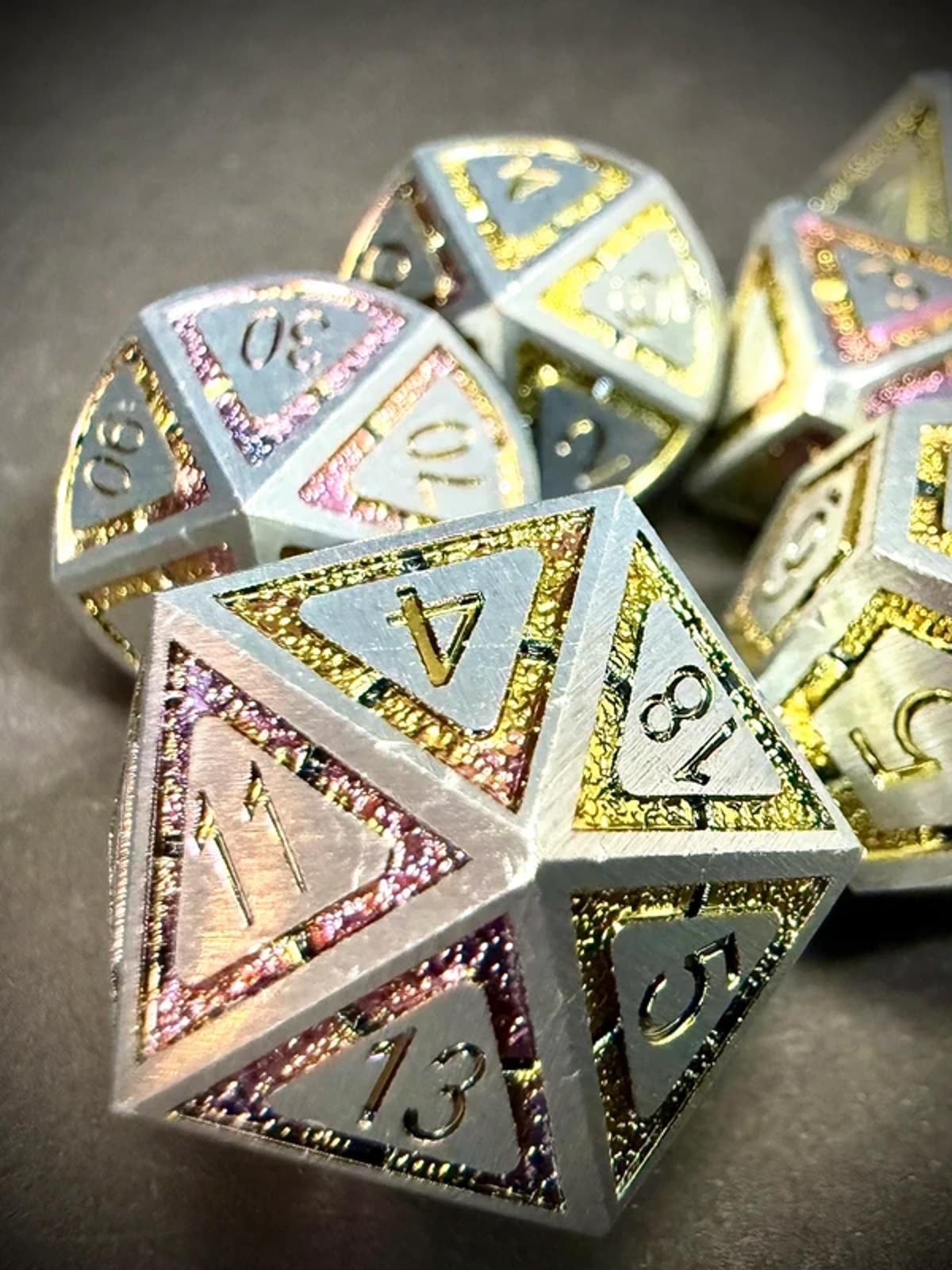 Colour Creative Solid Metal lined Dice Set 7PCS